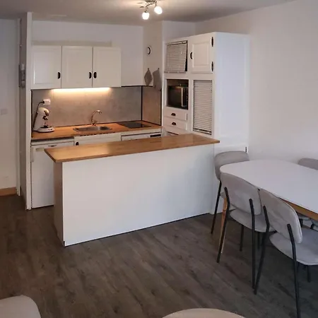 2 Pieces, 6 Pers. Aux Orres Avec Balcon - Fr-1-322-171 Apartman Les Orres